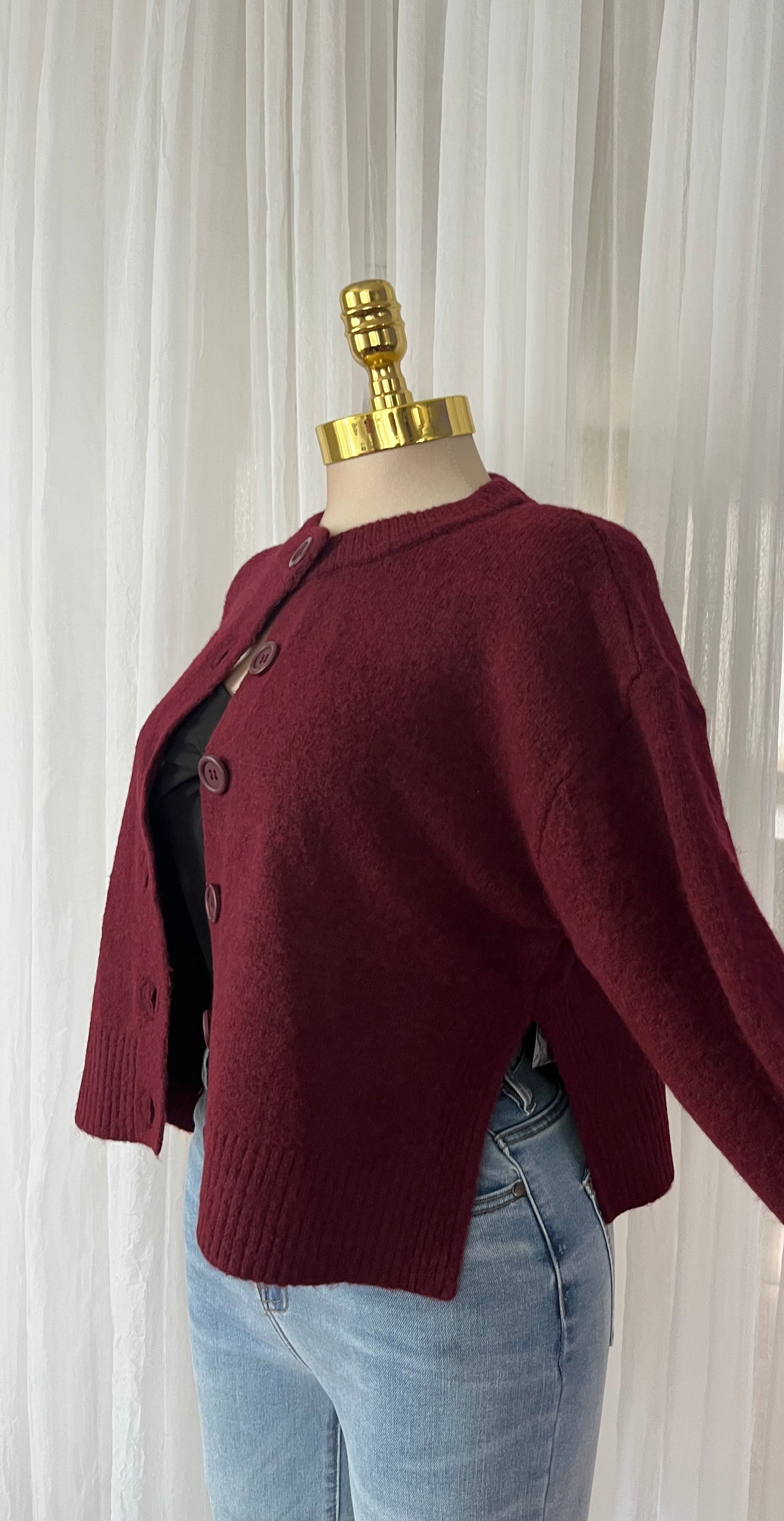 Side slits wine cardigan