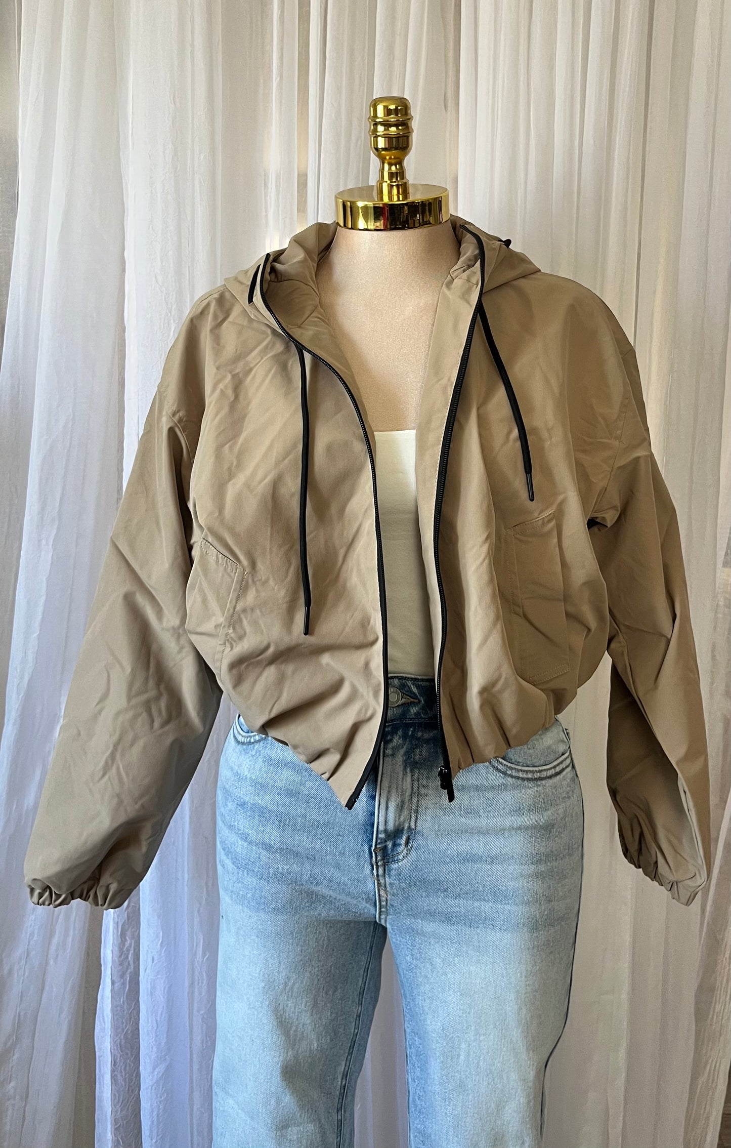Light weight hoodie jacket