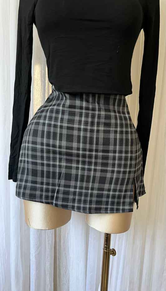 Side slit skort