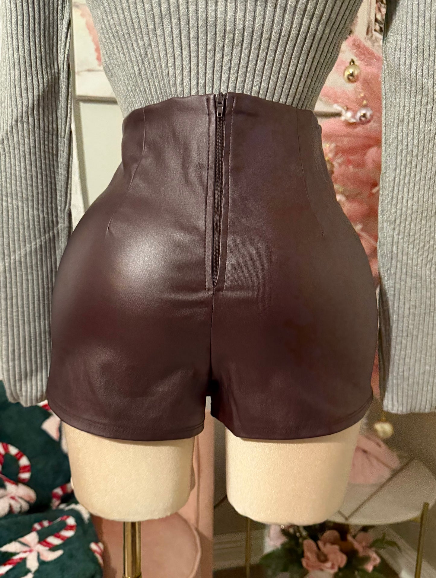 Chocolate high rise skort (stretchy)
