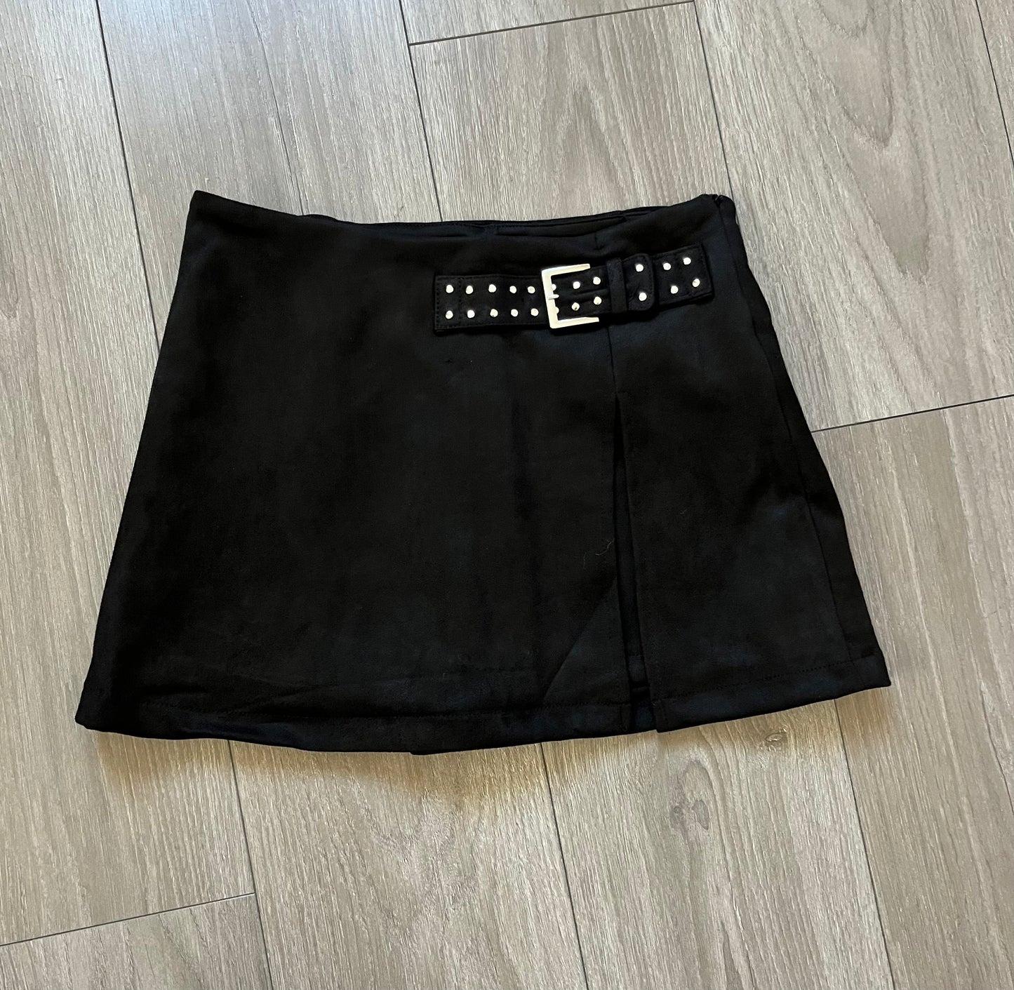 Suede buckle skort