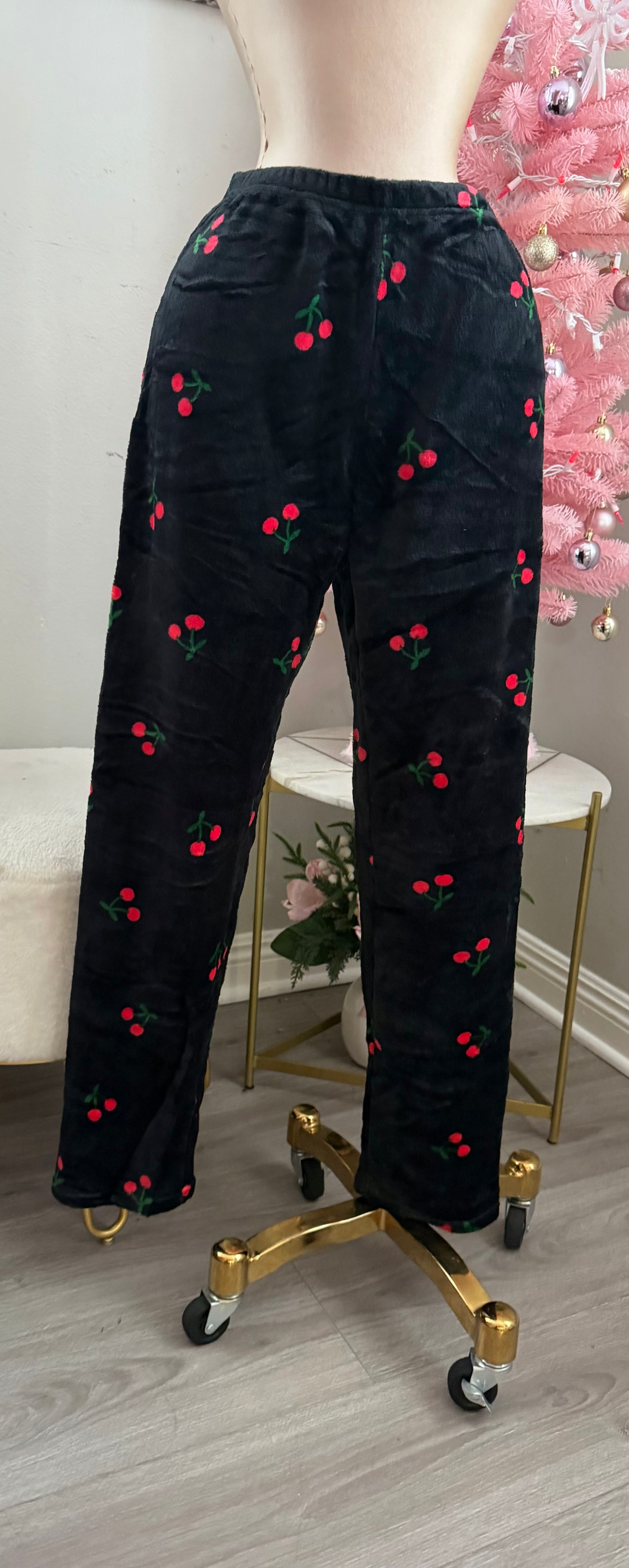 Black cherry (one size)