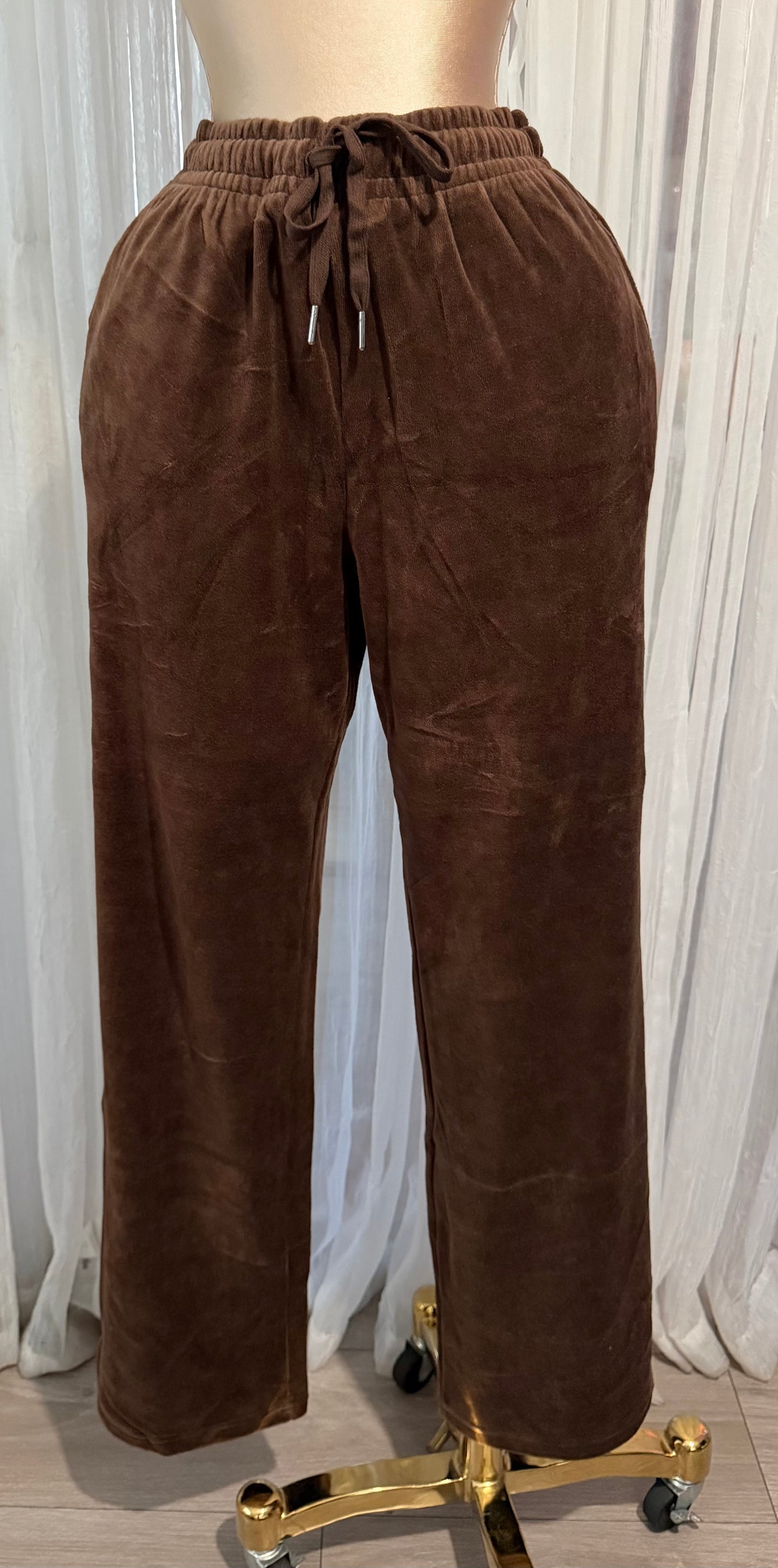 Velvet brown pants