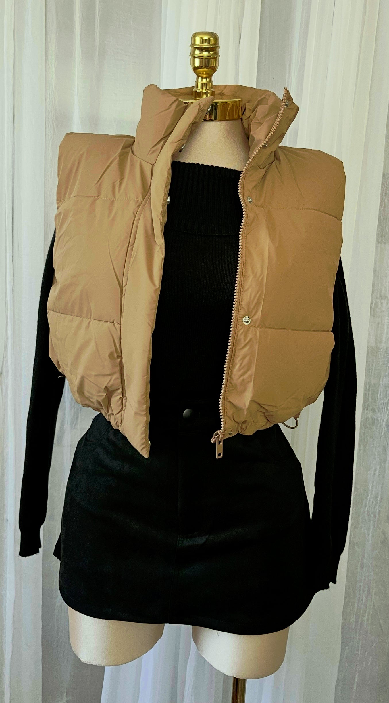 Caramel pocket vest