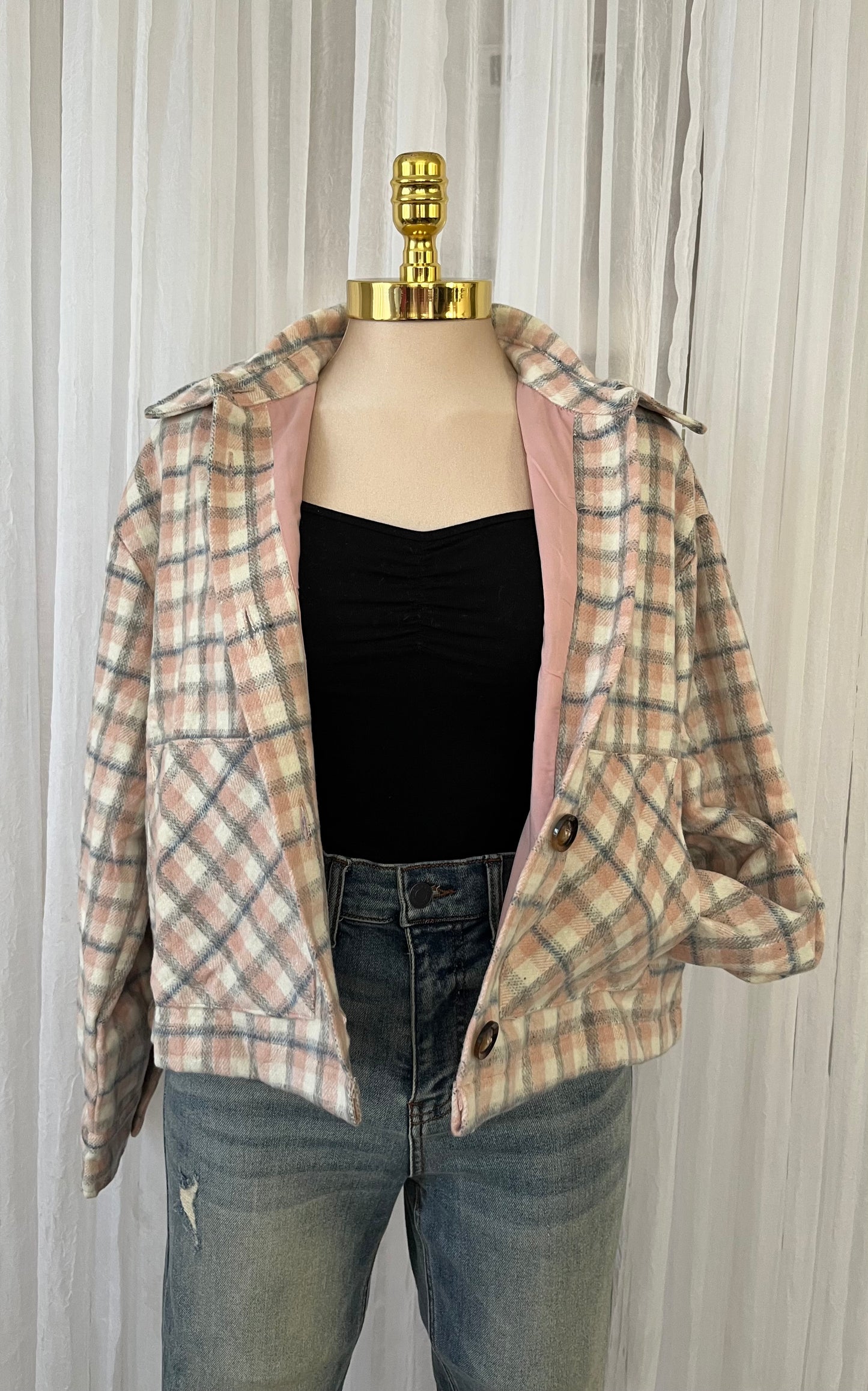 Pink cropped flannel
