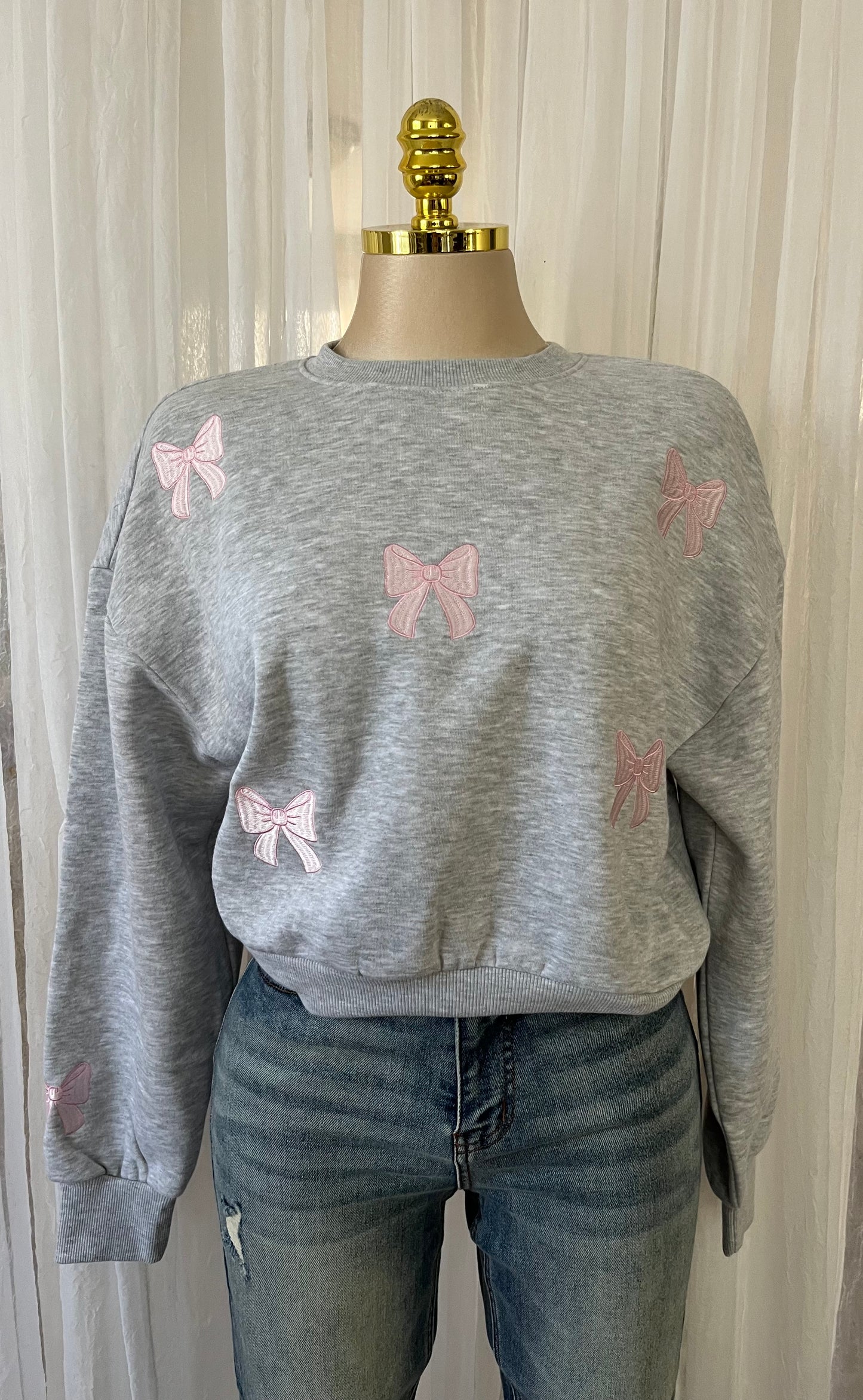 Cropped embroidered sweater